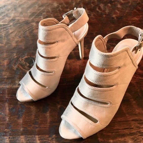 Gianni Bini Shoes - Gianni Bini Lidiya Cream Suede Cutout Heels 7.5